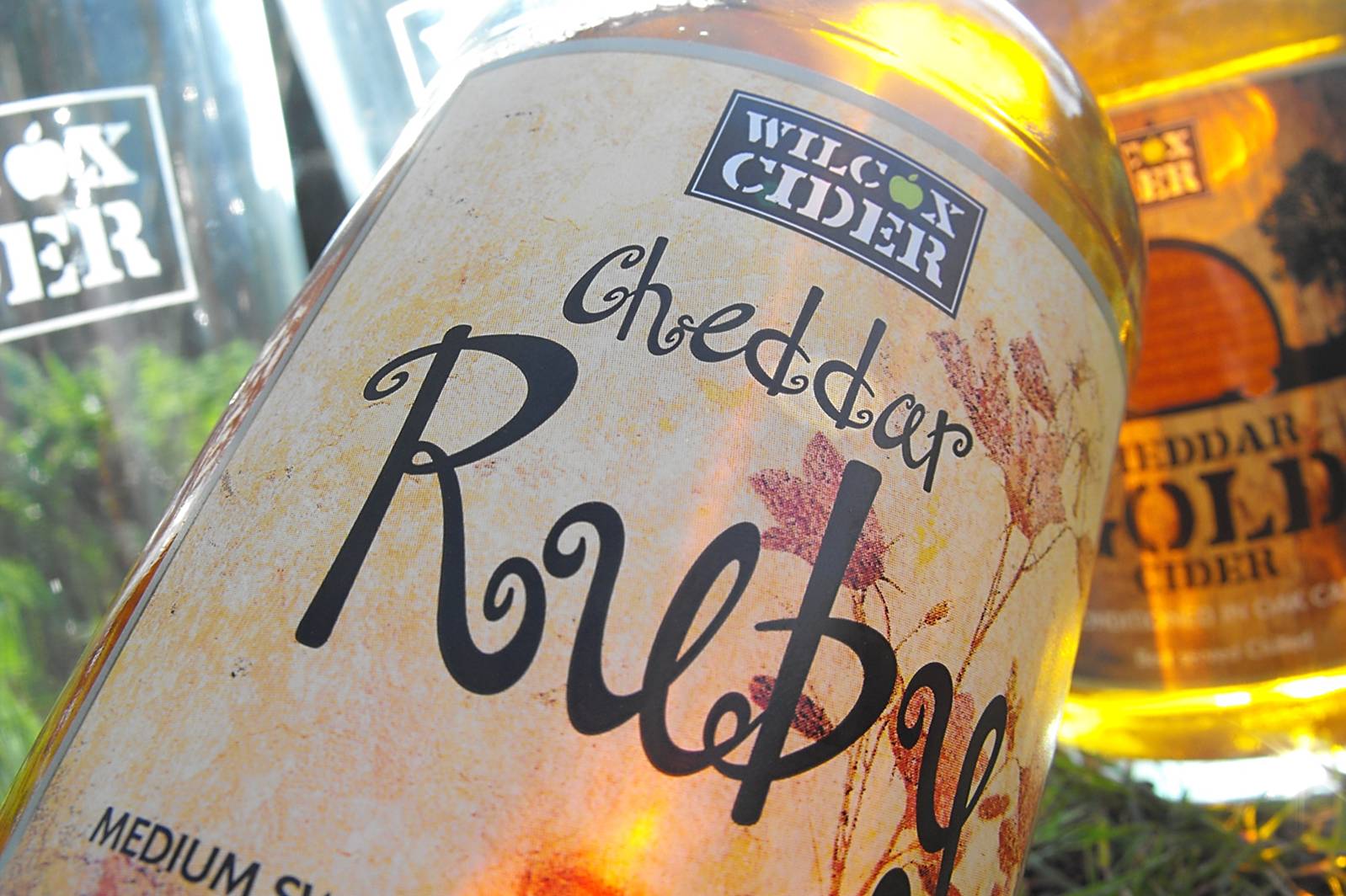 wilcox cider bottle label design